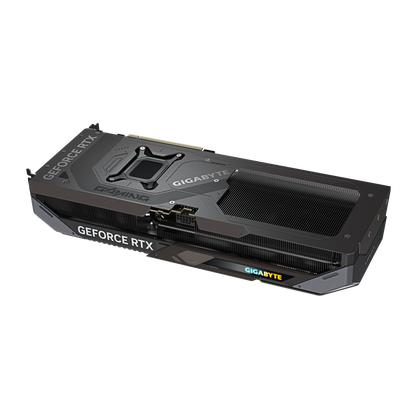 GIGABYTE GeForce RTX 5070 GAMING OC 12G